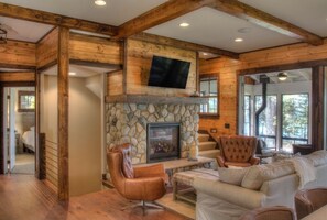 Interior - Brand New Coastal Style Lakehouse TEN MILE LAKE (Hackensack)