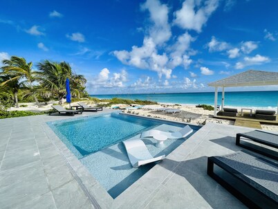 Experience Pure Serenity on a Private Ocean Front Villa w/ Heated Pool & Gazebo