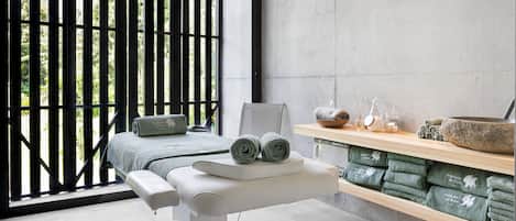Salas de tratamiento para parejas, sauna y baño de vapor