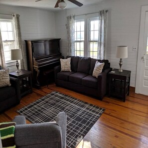 TV, table football, ping pong, books