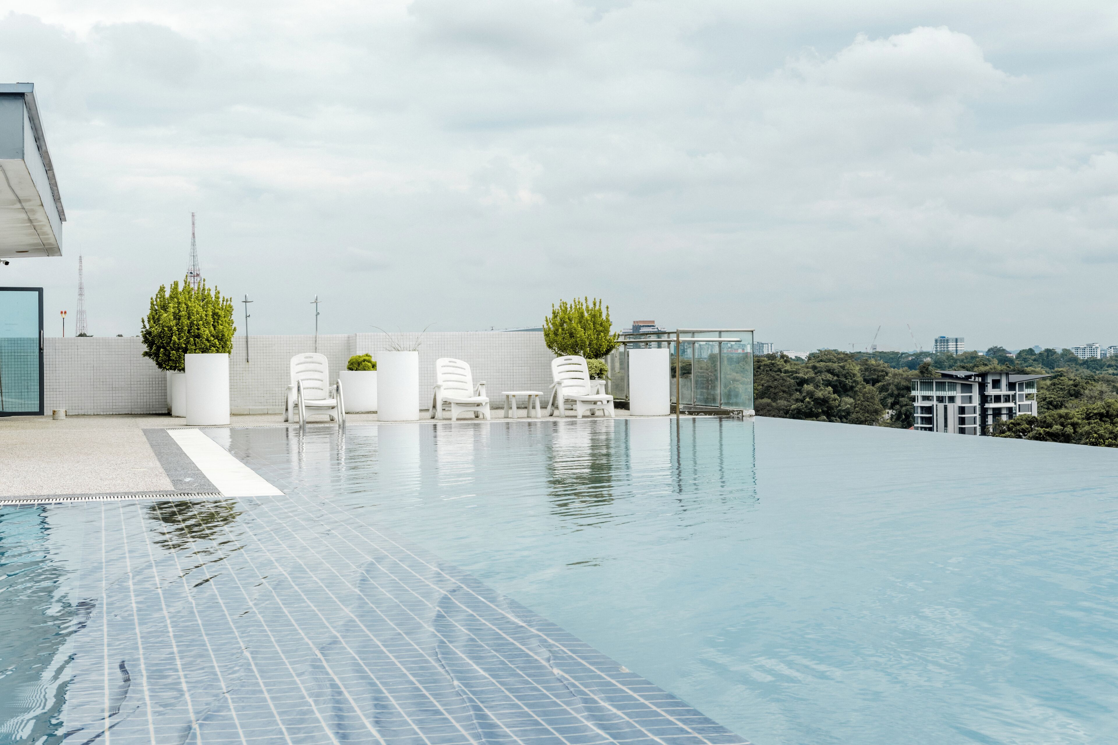 室外泳池