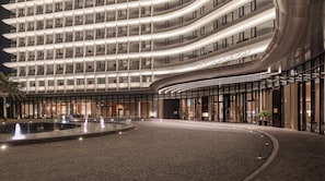 Property entrance - Shilla Monogram Danang (Da Nang City)