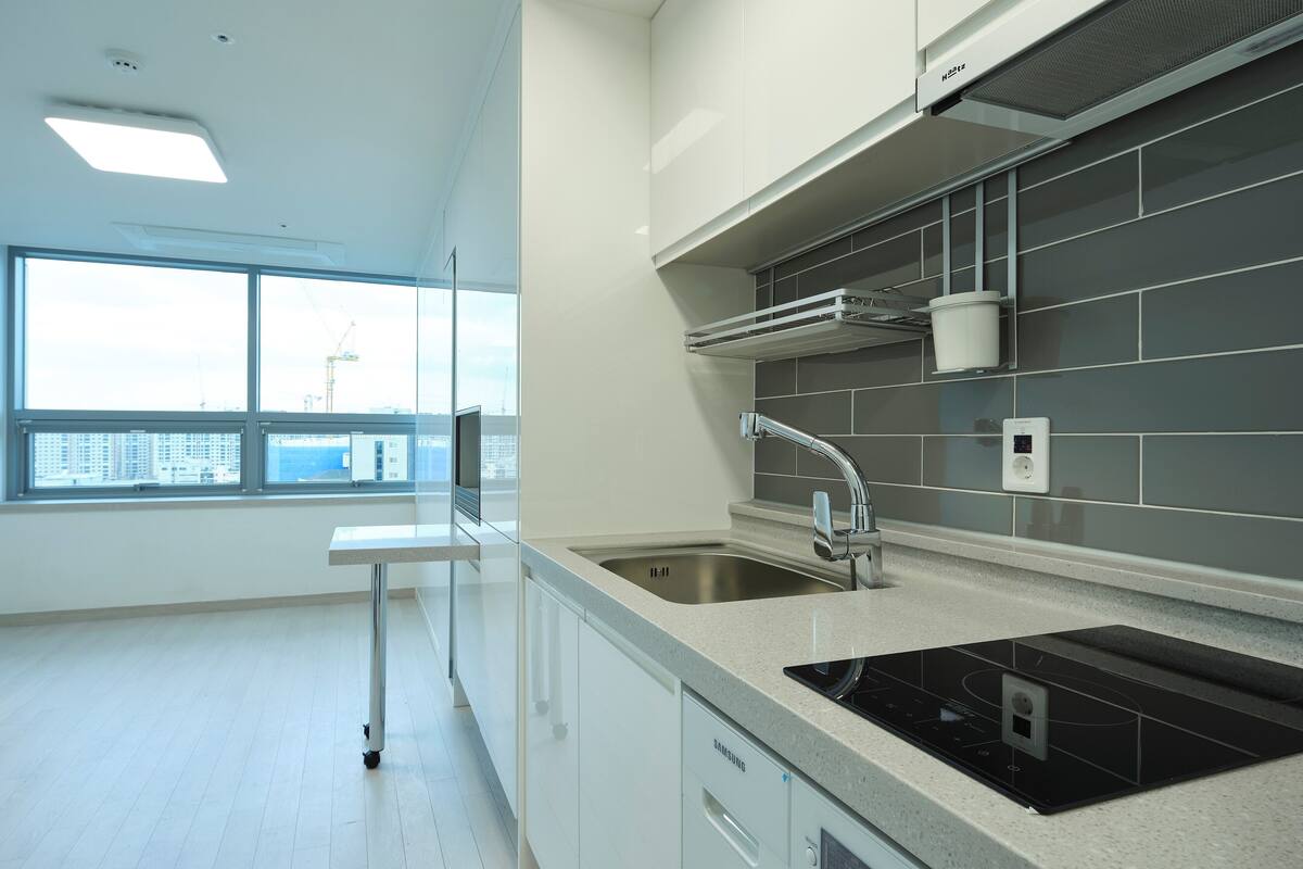studio, kitchenette (residence) | private kitchenette | coffee/tea maker, electric kettle