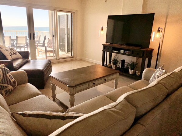 Smart TV, DVD player