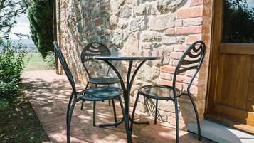 Comfort-Apartment (3+2 Le Fonti) | Blick auf den Garten