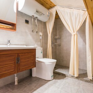 Superior Double Room, Non Smoking | Bathroom | Shower, rainfall showerhead, free toiletries, hair dryer - Suzhou Taying Culture Hotel (Suzhou)