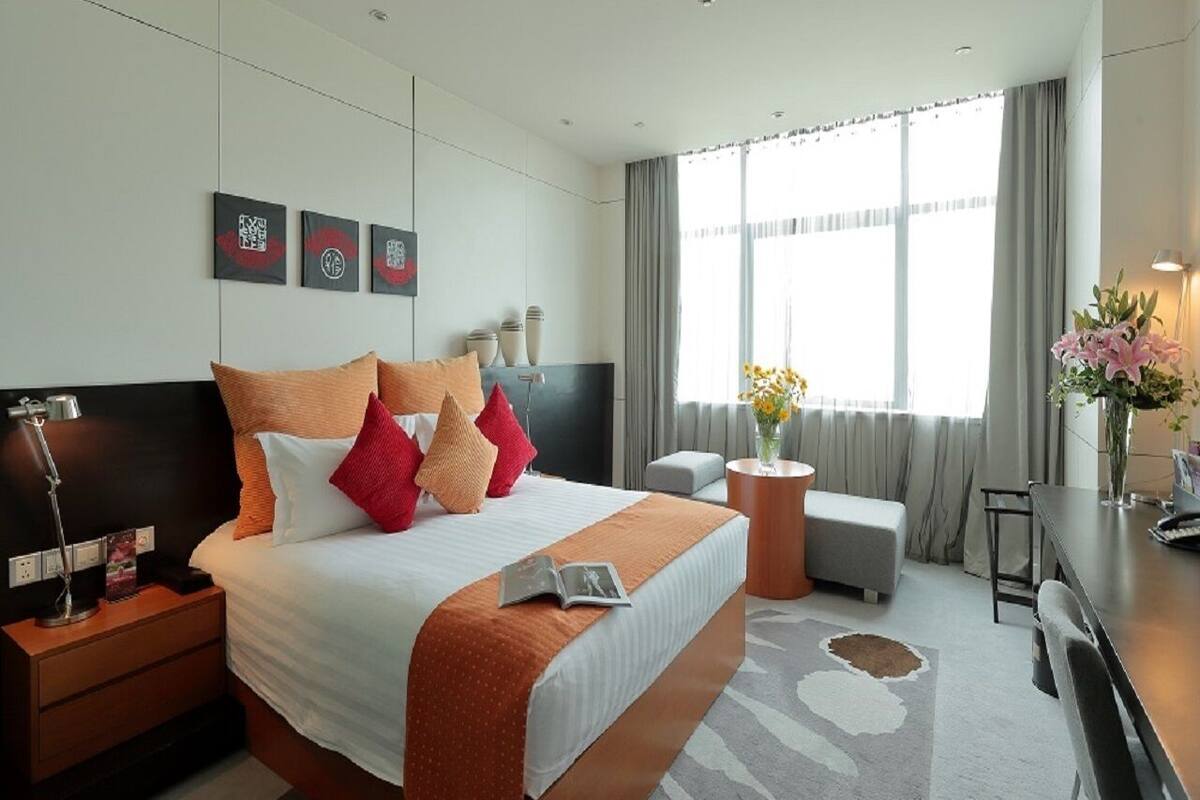 Minibar, in-room safe, desk, blackout drapes