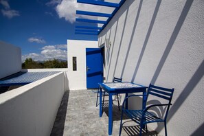 Chambre Familiale, balcon (Deluxe) | Terrasse/Patio