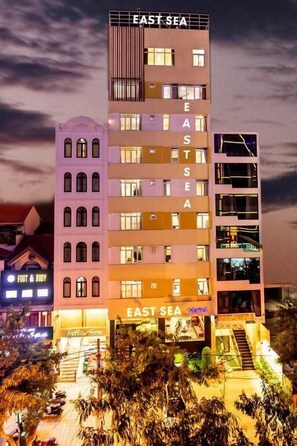 Front of property - East Sea Hotel (Da Nang)