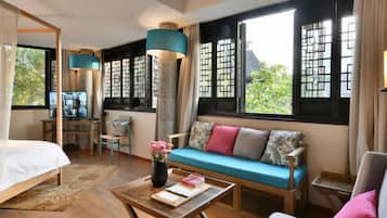 1 bedroom, minibar, desk, blackout curtains
