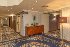 Reception - MT House (Taipei)