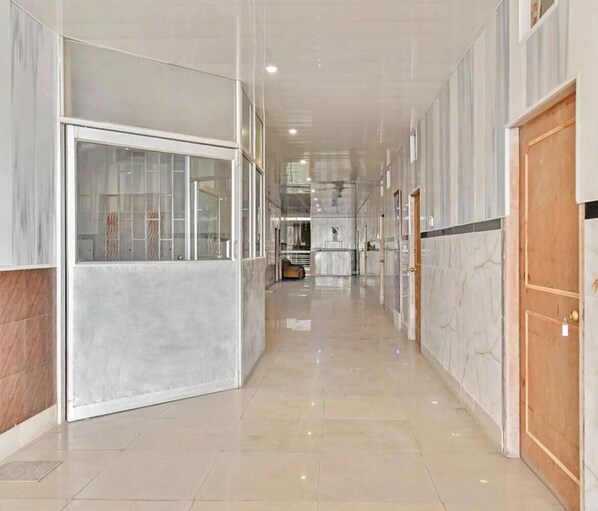 Hallway - Hotel City Centre (Bikaner)