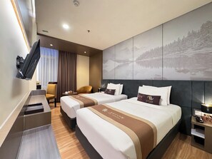 Deluxe Room - Aveon Hotel Yogyakarta by Daphna Management (Depok)