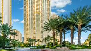Exterior - Strip View Studio - NO Resort Fees -free Valet 1509 (Las Vegas)