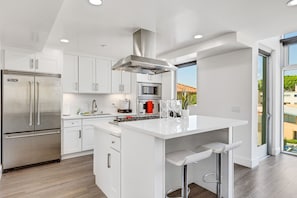 Stovetop - Amazing 4BR Loft in the Heart of Pasadena (Pasadena)