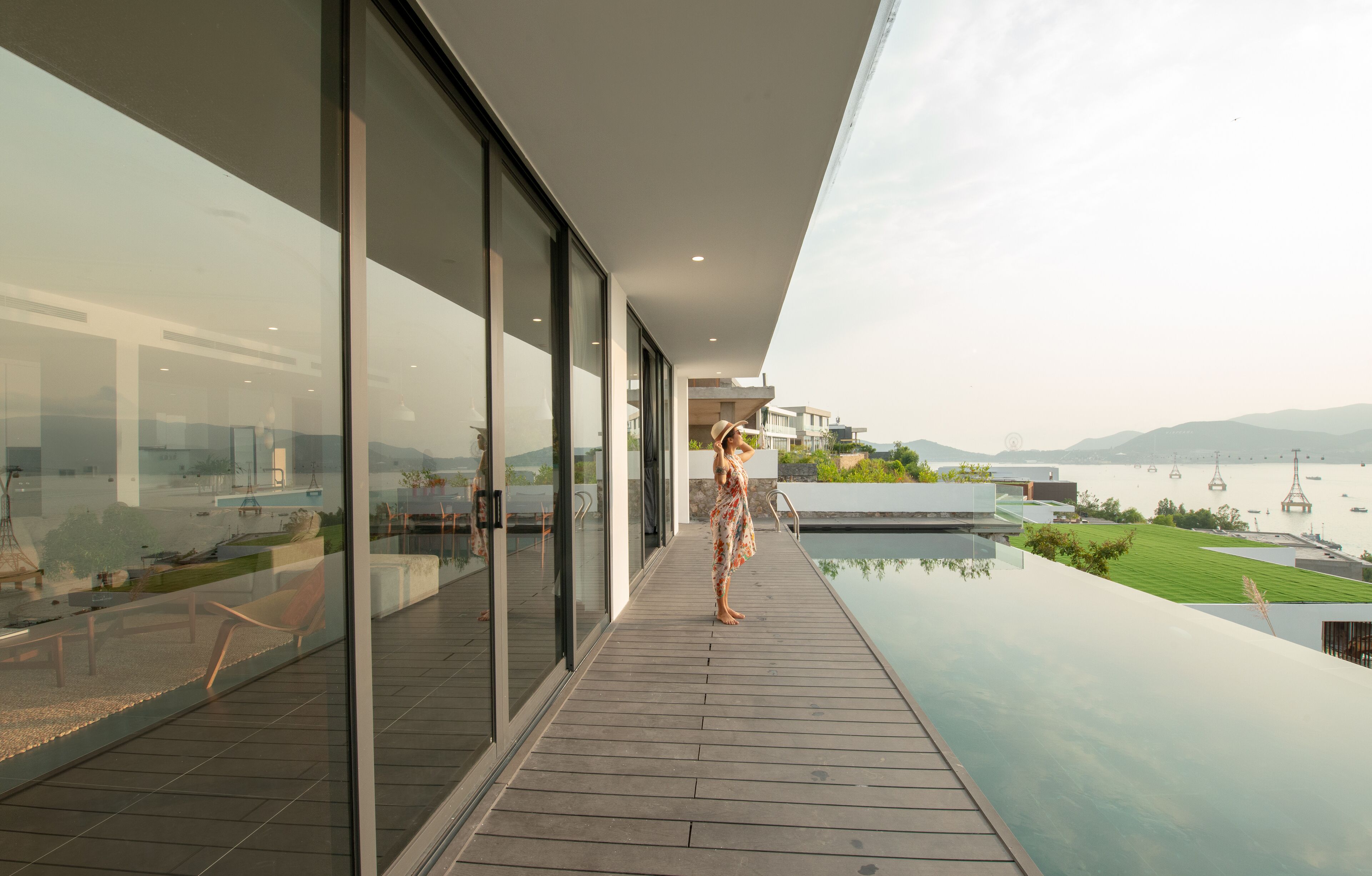 Luxury Villa, 5 Bedrooms, Ocean View, Oceanfront | Premium bedding, in-room safe, iron/ironing board, free WiFi