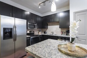 烤箱、爐台、洗碗機、咖啡機/沖茶器