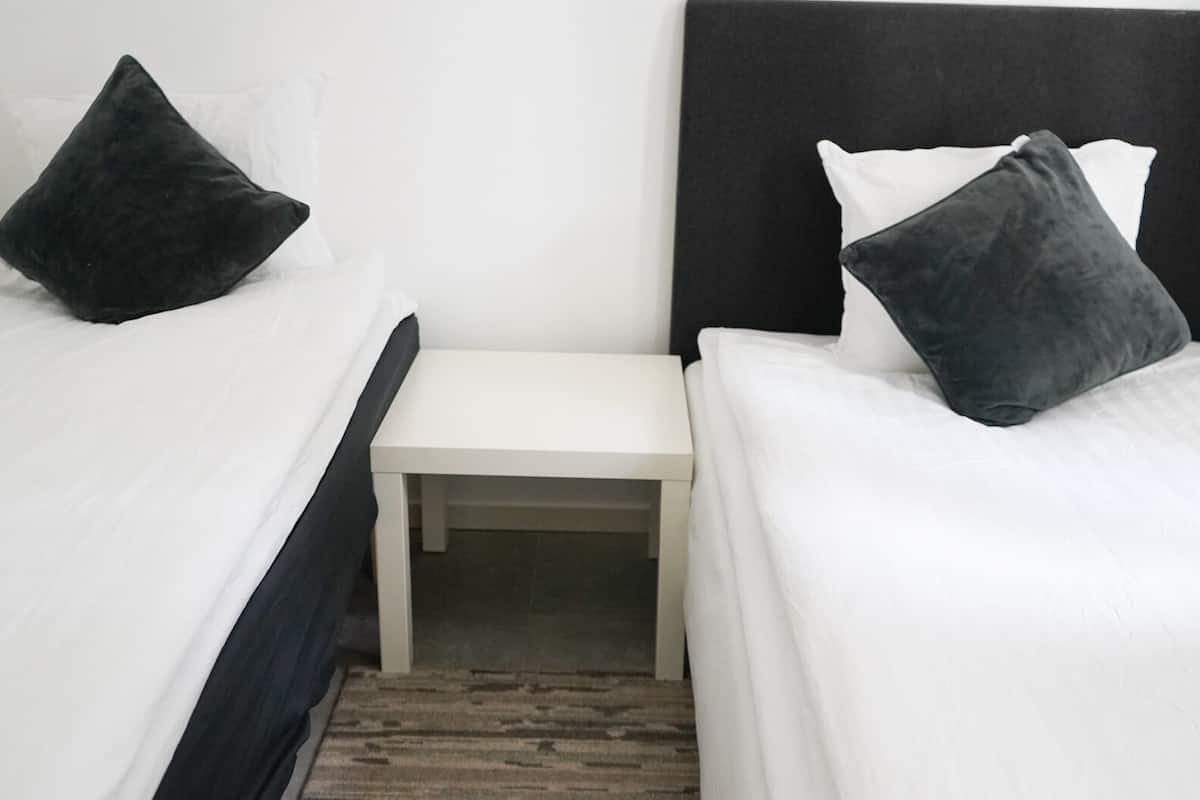 3 chambres, espace de travail pour ordinateur portable