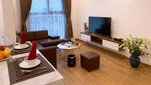 Luxury Apartment | Living area - Western Hanoi Apartment - The Emerald (Hanoi)