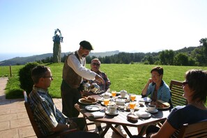 Breakfast area - Casa Rural Lurdeia - Adults Only (Bermeo)