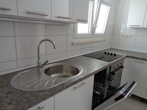 Fridge, microwave, oven, stovetop