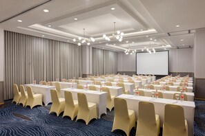 Meeting facility - Hotel Santika Pasir Koja (Bandung)