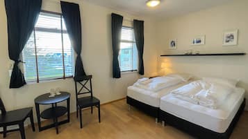 Desk, free WiFi, bed sheets