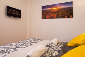 Apartamento Deluxe | 1 dormitorio, tabla de planchar con plancha, wifi gratis y ropa de cama