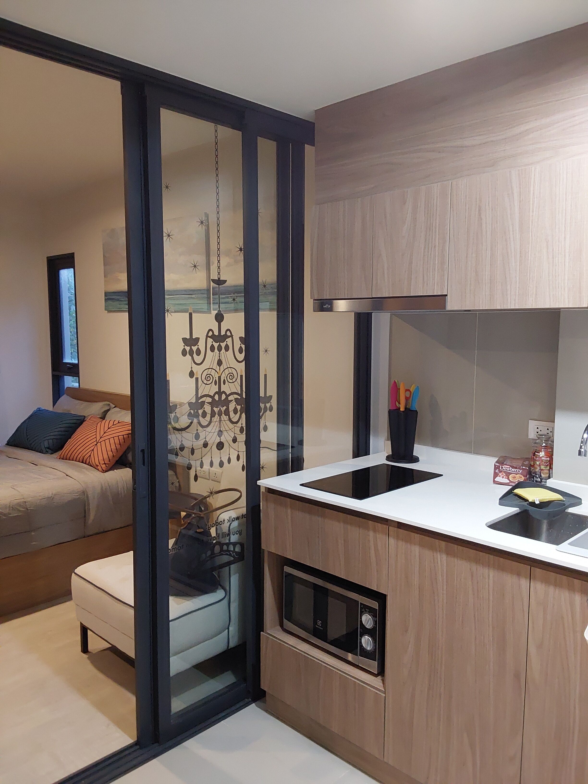 雪櫃、微波爐、爐具、咖啡機/沖茶器