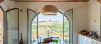 Stunning Tuscan Villa and Annexe
