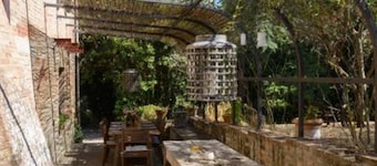 Stunning Tuscan Villa and Annexe