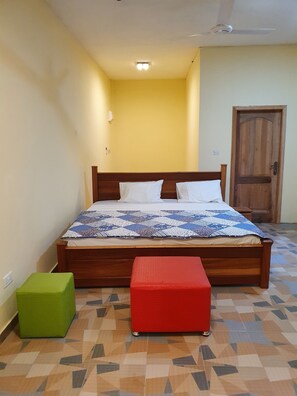 Exclusive-Apartment | Hochwertige Bettwaren, Betten mit Memory-Foam-Matratzen