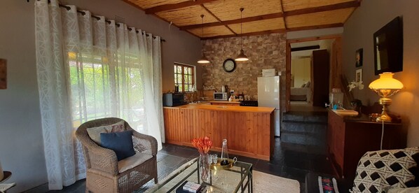 Cottage Familial, 1 chambre | Bar lounge