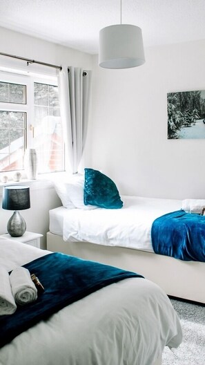 3 bedrooms, iron/ironing board, travel cot, free WiFi