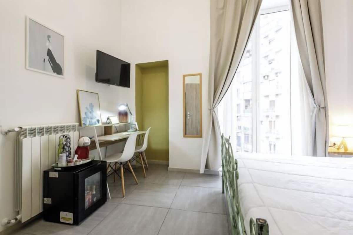 2 chambres, décoration personnalisée, ameublement personnalisé, bureau