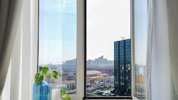 Klassieke tweepersoonskamer (4th floor, stair access only) | Uitzicht op de stad