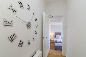 Interior detail - West Bridgford Classy 2bed Flat (Nottingham)