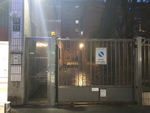 Entrée de l’hébergement