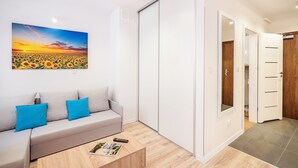 Unclassified image, 4 of 17, button - Apartament City Center Superior - Luxury Standard (Krynica-Zdroj)