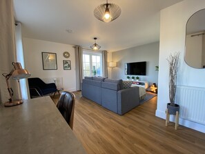 Executive Apartment | Living area | Flat-screen TV - Urbanside Penthouse (Yeovil)