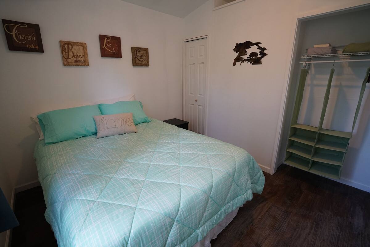 2 bedrooms, premium bedding, in-room safe, individually decorated
