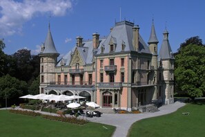 Exterior - Schloss Schadau Hotel & Restaurant (Thun)