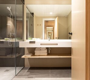 Room - Raval House (Barcelona)