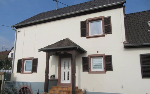 Village house-2 to 5 persons