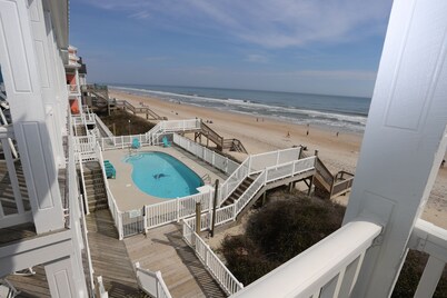 Oceanfront, Elevator, Early Check-In, Pool, Step onto the Sand
