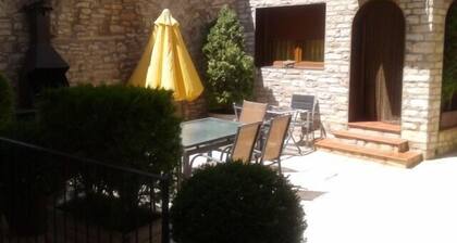 Maaseudun huoneisto Cal Ventura Vell 2 hengelle STUDIO vuodesohvalla