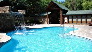 Pool - Smoky Mountain Views! Game Room, Theater, Hot Tub – Sleeps 10 (Gatlinburg)