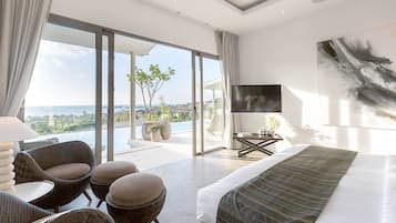 Superior Villa, 5 Bedrooms, Private Pool, Ocean Sunset View | Roupas de cama de algodão egípcio, roupas de cama premium, frigobar
