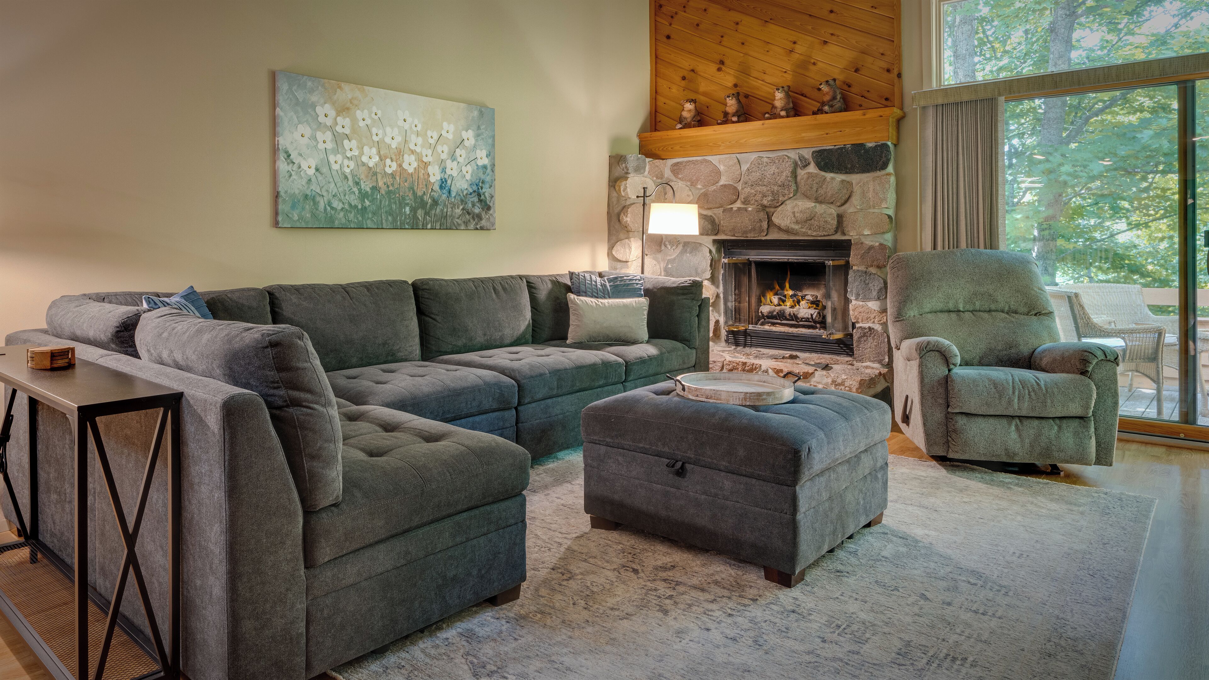 Trout Creek Condo #109, 3 Bedroom Loft, 2 Bath.