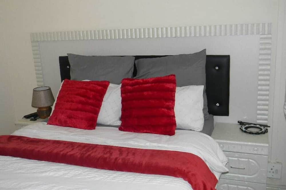 M2T Guest House